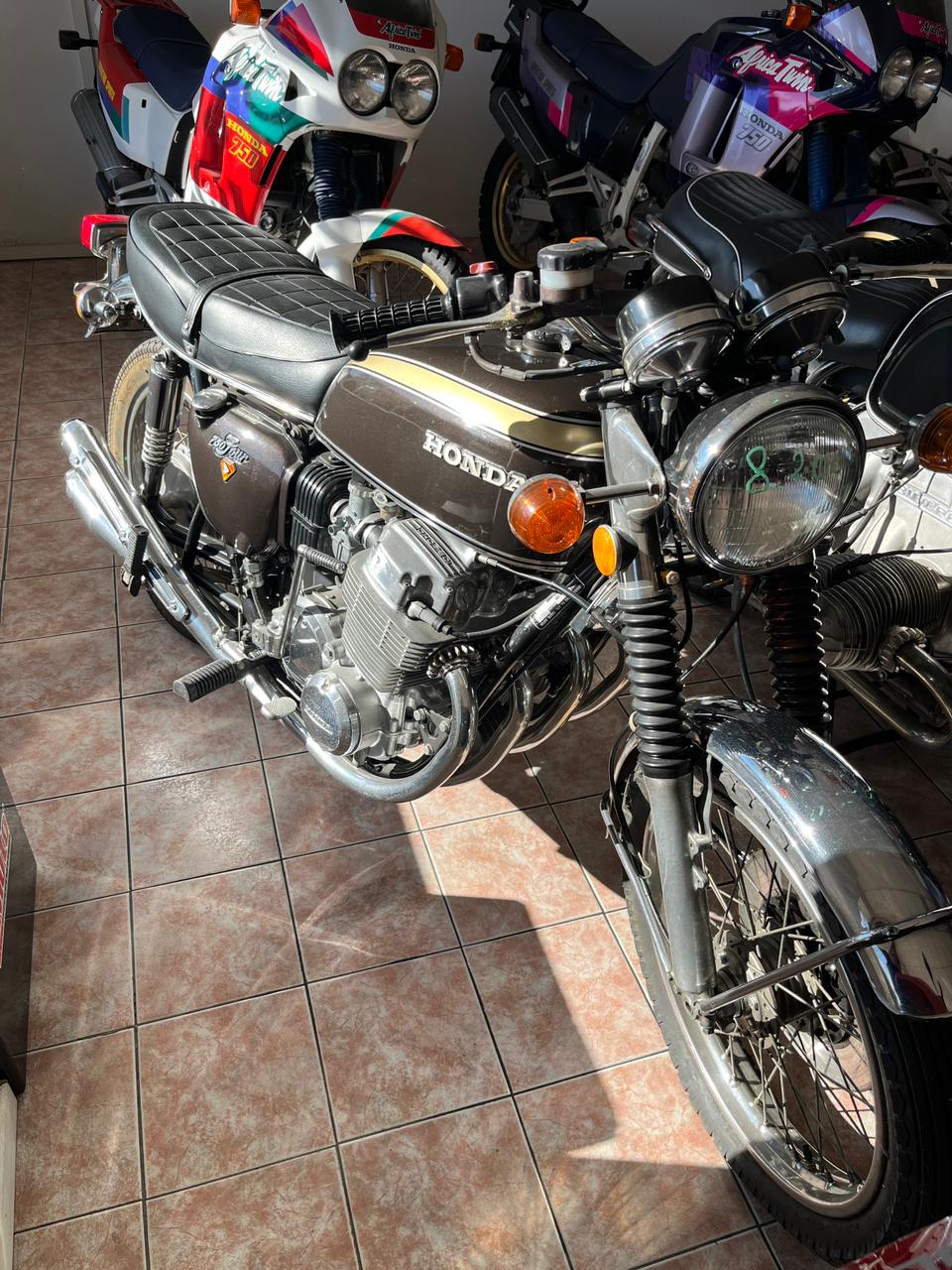 HONDA CB750 FOUR